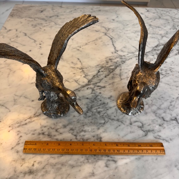 Vintage pair silver plated mallard duck figurines in flight. 1970s Italian - Picture 8 of 13